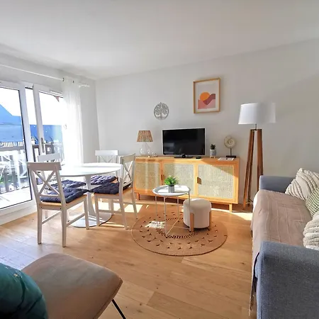 Cabourg Cosy, Appartement Refait A Neuf, 5 Min A Pied De La Mer Exterior photo