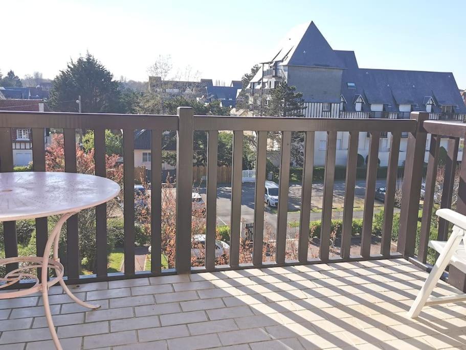 Cabourg Cosy, Appartement Refait A Neuf, 5 Min A Pied De La Mer Apartment Cabourg